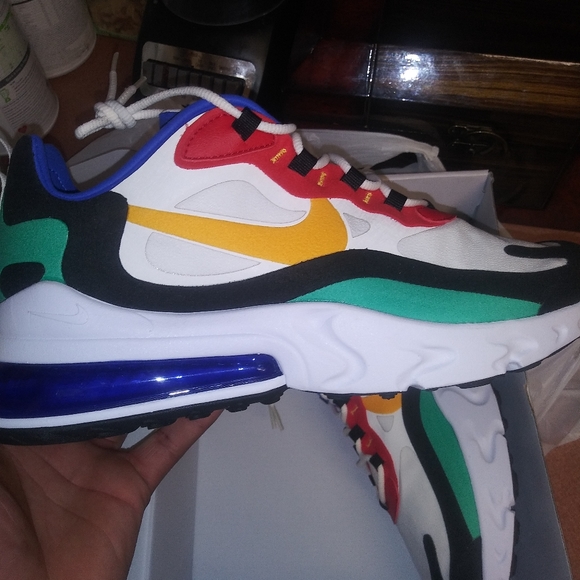 Nike 270 reacts - Picture 6 of 6